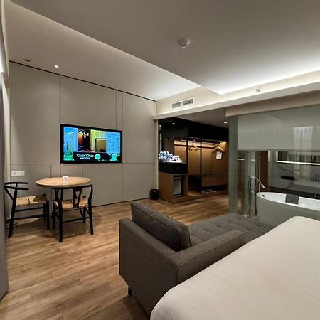 Grand Zuri Pekanbaru Esterno foto