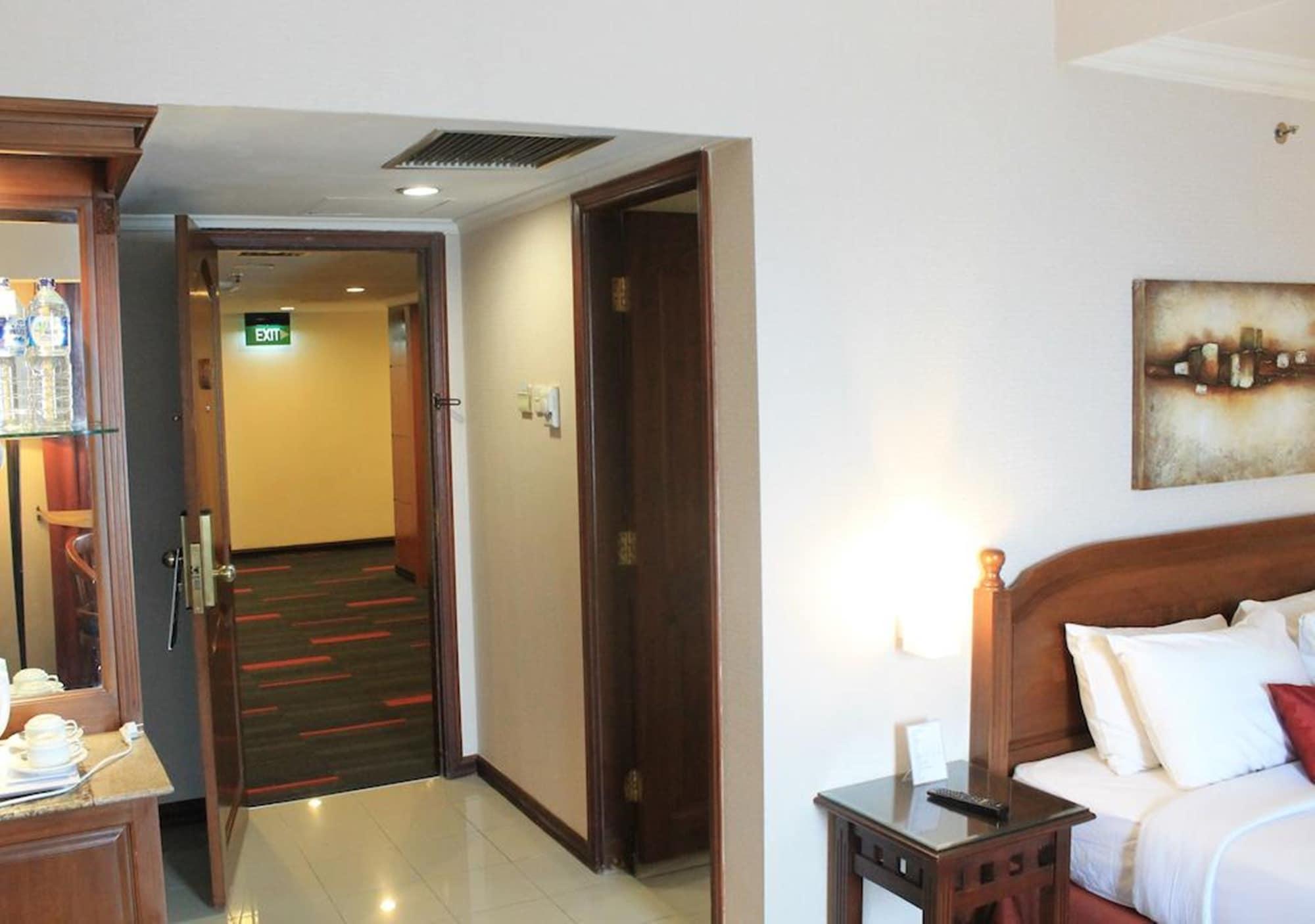 Grand Zuri Pekanbaru Esterno foto
