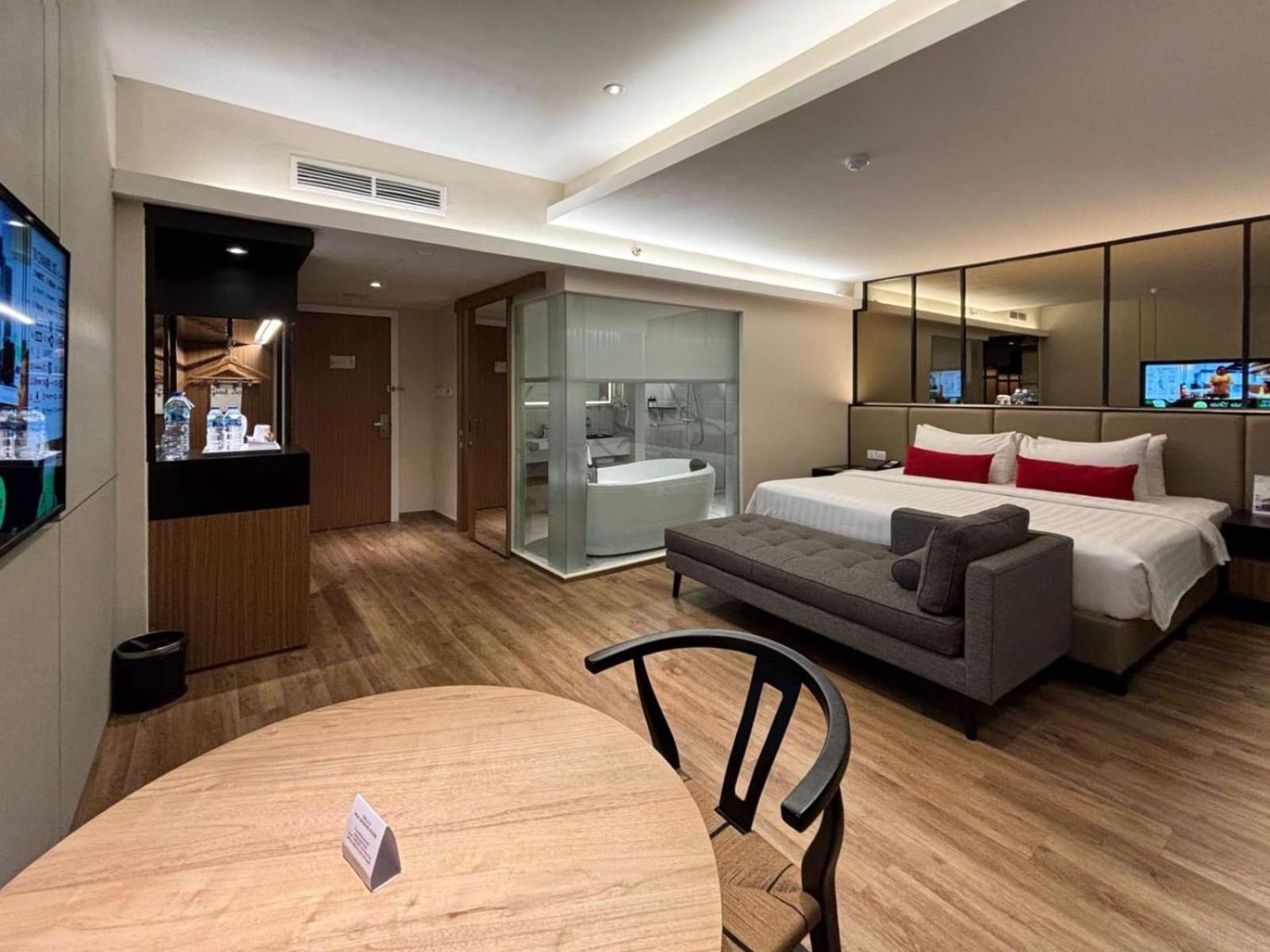 Grand Zuri Pekanbaru Esterno foto